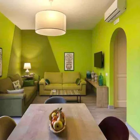 Ferienhaus Piazza Tasso Square Il Mio Teiegram - Lorenagets